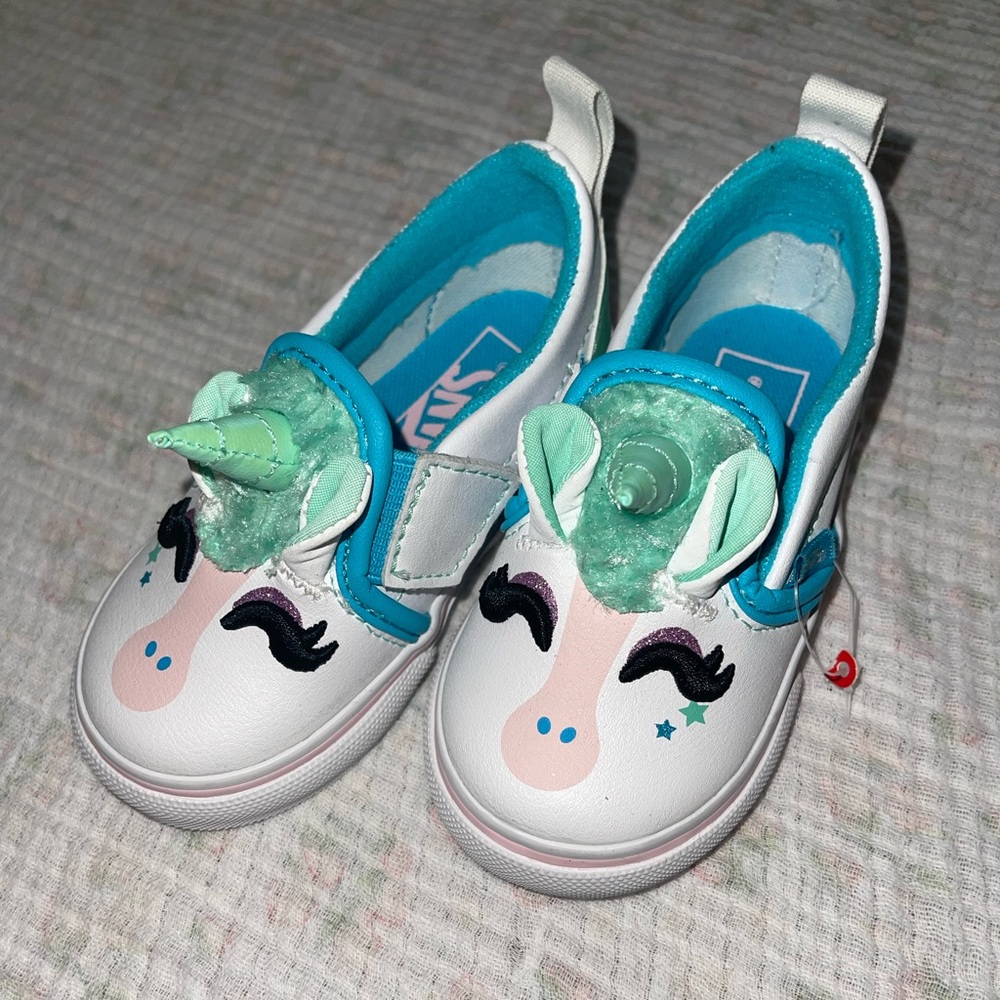 BRAND NEW!! VANS Classic Slip-on Unicorn TODDLER GIRLS 5C